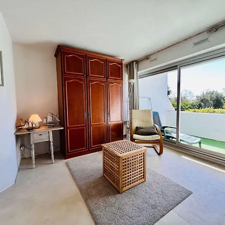T2 A - 40m² Avec Piscine, Tennis Et Parking Prive, Proche Et Commerces - Fr-1-478-281 * 퀴베론
